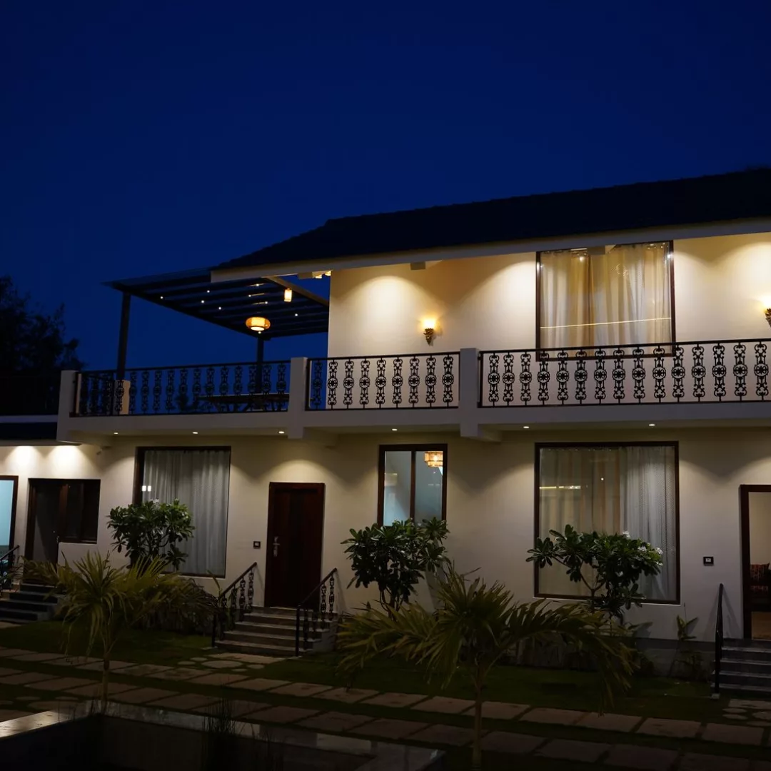 #blueskies#cottagestyle #cottagegarden#cottagecoreaesthetic#flowers🌸 #beachstaycation#nightpho